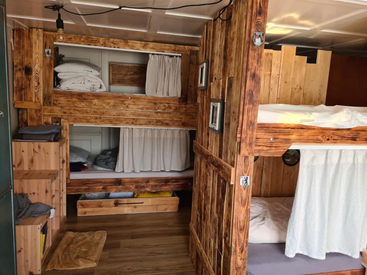 Apartamento Backpacker Baeren Urnäsch Habitación foto